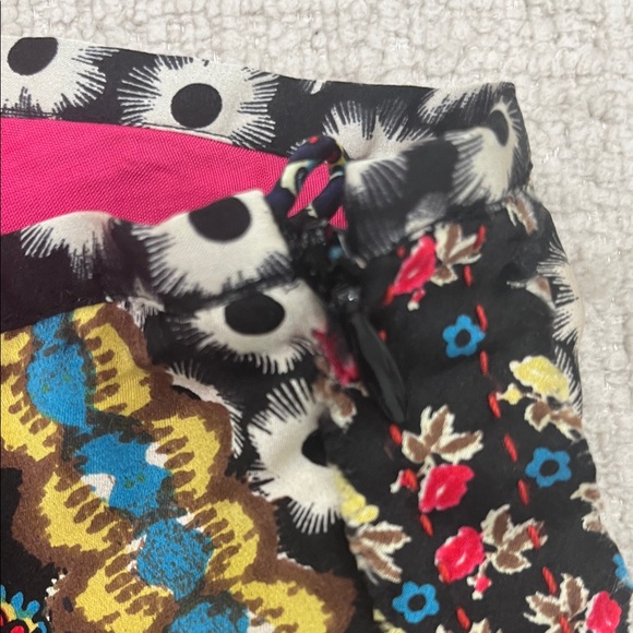 Oilily Silk Fuchsia and Black Floral Design skirt - Picture 2 of 6